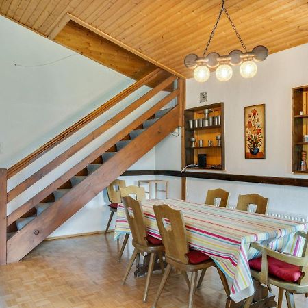 Spacious Chalet In Maishofen Near Forest Exteriér fotografie